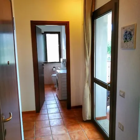 Appartamento STELLA DORADA VACANZE 4 POSTI LETTO con clima, parcheggio, bagno privato in ogni camera
