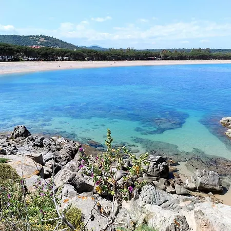 STELLA DORADA VACANZE 4 POSTI LETTO con clima, parcheggio, bagno privato in ogni camera