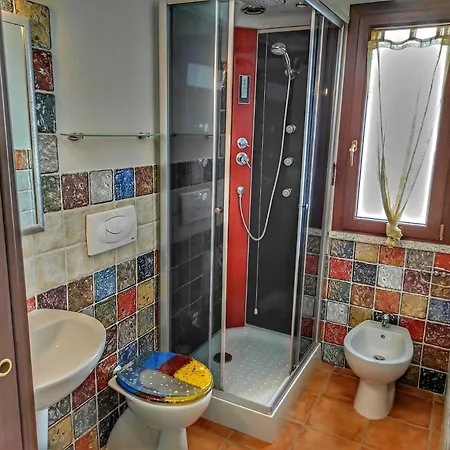 STELLA DORADA VACANZE 4 POSTI LETTO con clima, parcheggio, bagno privato in ogni camera